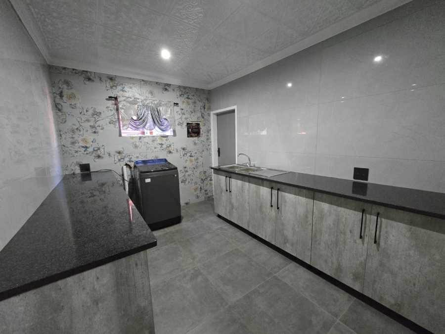 4 Bedroom Property for Sale in Potchefstroom South North West
